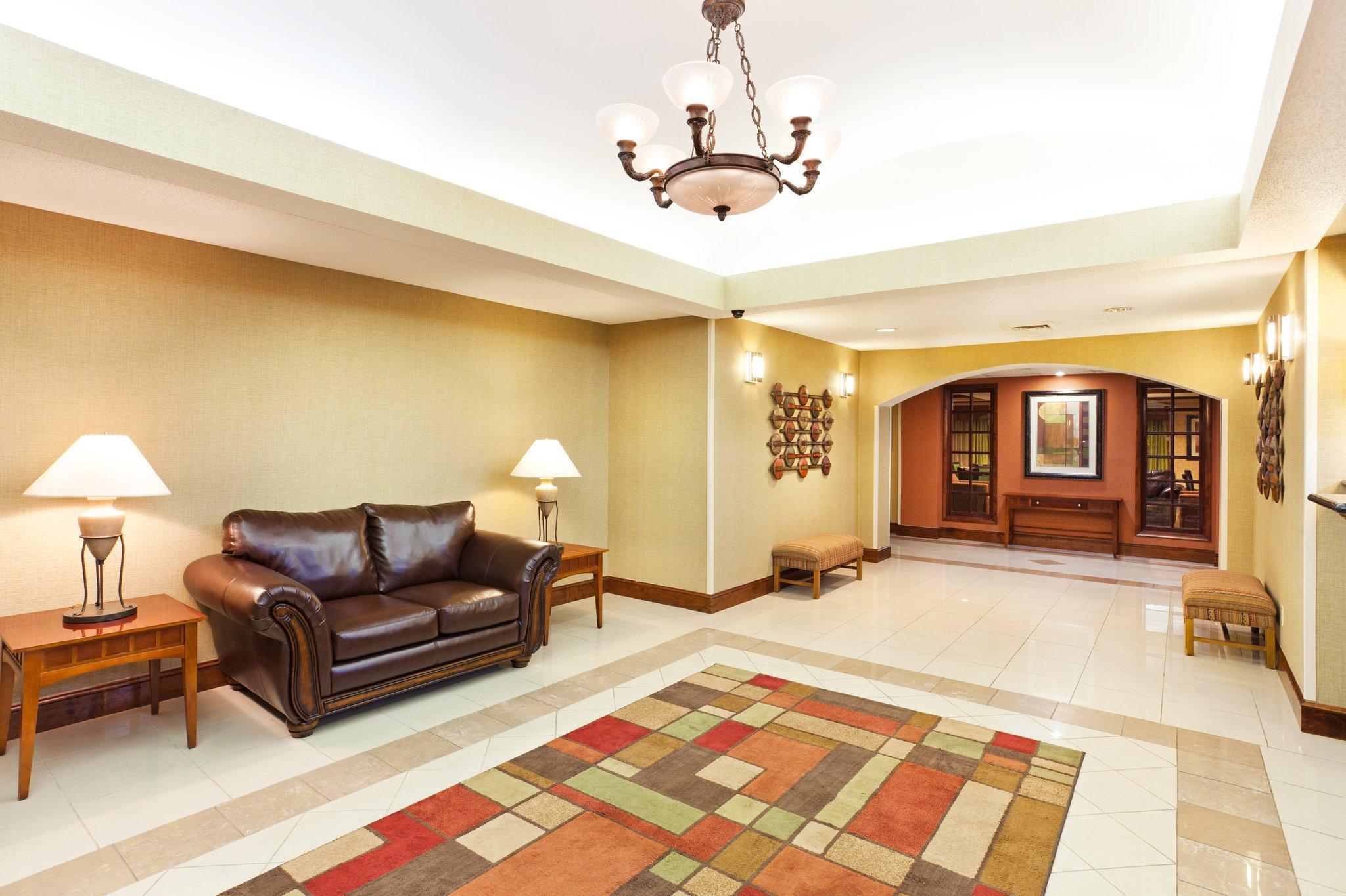 Holiday Inn Express & Suites Reidsville By Ihg Buitenkant foto