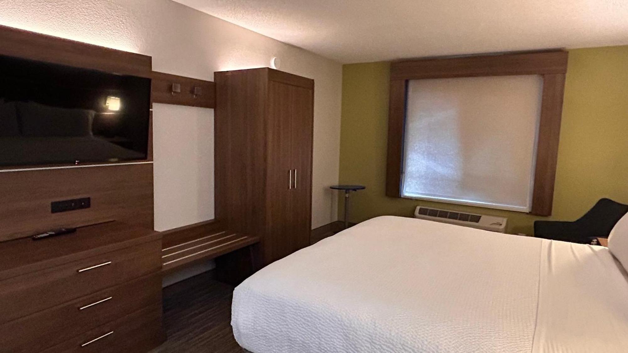 Holiday Inn Express & Suites Reidsville By Ihg Buitenkant foto