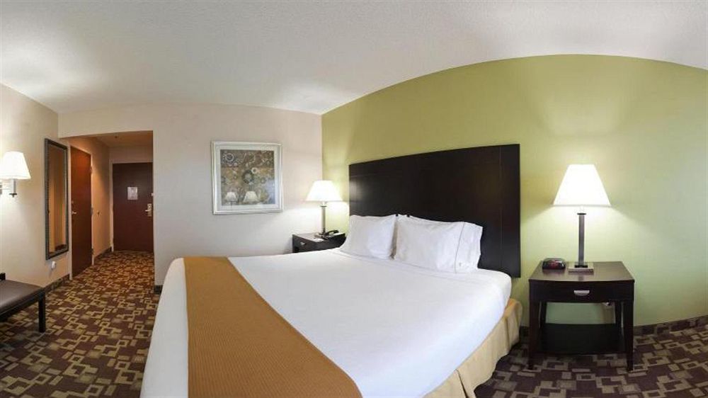 Holiday Inn Express & Suites Reidsville By Ihg Buitenkant foto