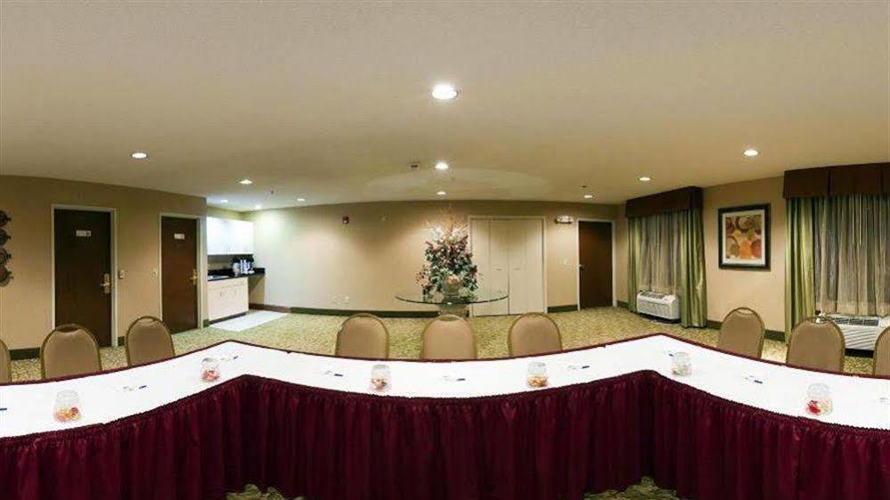 Holiday Inn Express & Suites Reidsville By Ihg Buitenkant foto