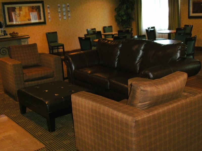 Holiday Inn Express & Suites Reidsville By Ihg Buitenkant foto